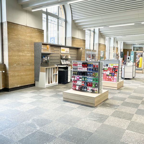 Surface de promotion filiale de la Poste La Chaux-de-Fonds 1 Dépôt