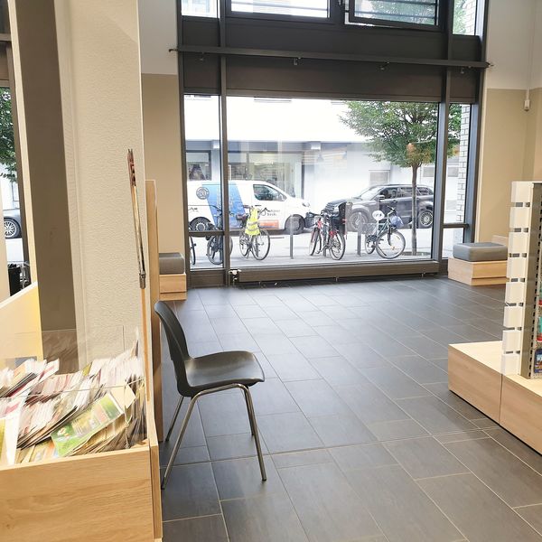 Promotionsfläche Postfiliale Zug Laubenhof